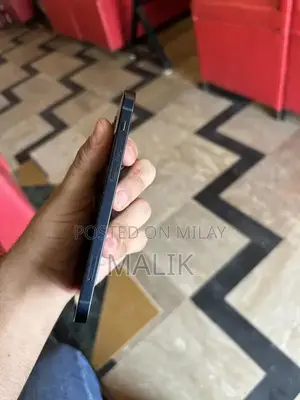 Apple iPhone 12 JV Excellent Condition Smartphone