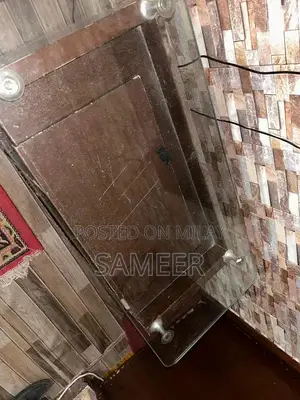 Wooden Mirror Computer Table with Sleek Modern Design