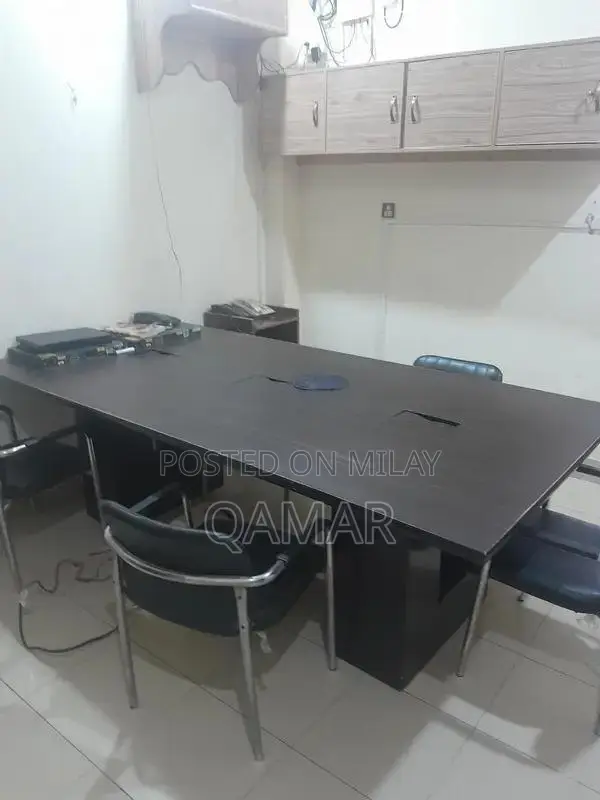 Conference Meeting Table for Professional Spaces