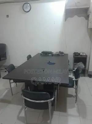 Conference Meeting Table for Professional Spaces