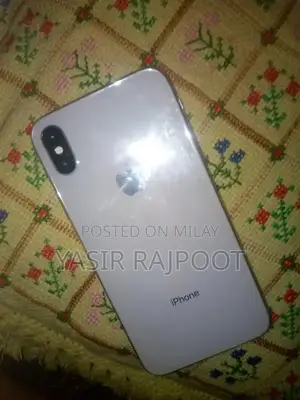 Apple iPhone 256GB with Face ID and Panel Change