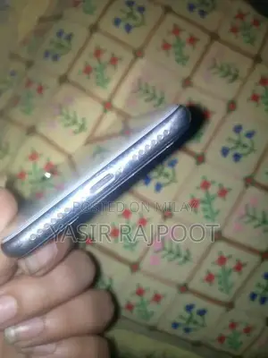 Apple iPhone 256GB with Face ID and Panel Change