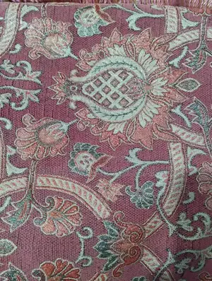 Photo - Velvet Embossed Bedsheets Set - Double and King Size