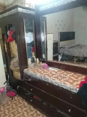 Complete Bedroom Set with King Size Bed and Mattress