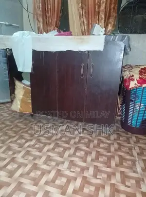 Complete Bedroom Set with King Size Bed and Mattress