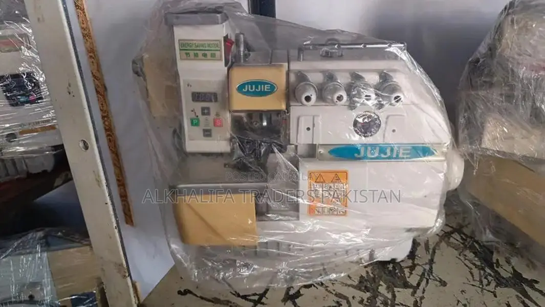 Professional Overlock 747 Sewing Machine for Tailoring