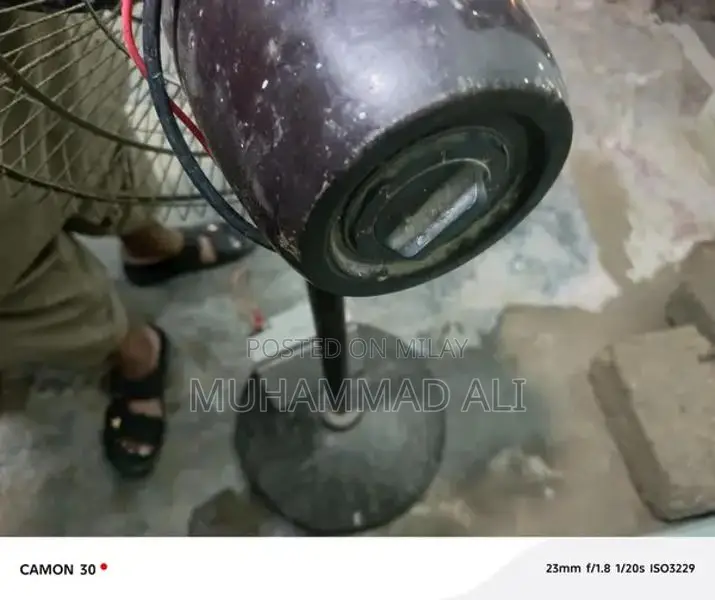 Portable DC Fan with Battery - Rechargeable Cooling Device