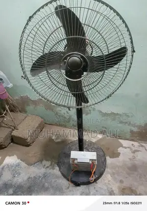 Portable DC Fan with Battery - Rechargeable Cooling Device