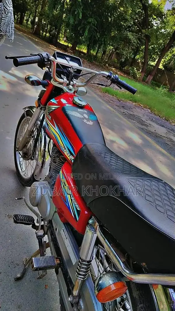 Honda 125cc Motorcycle - 2018 Model Sport Bike