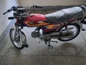 Photo - Honda CD 70 Motorcycle - Pristine 2025 Model