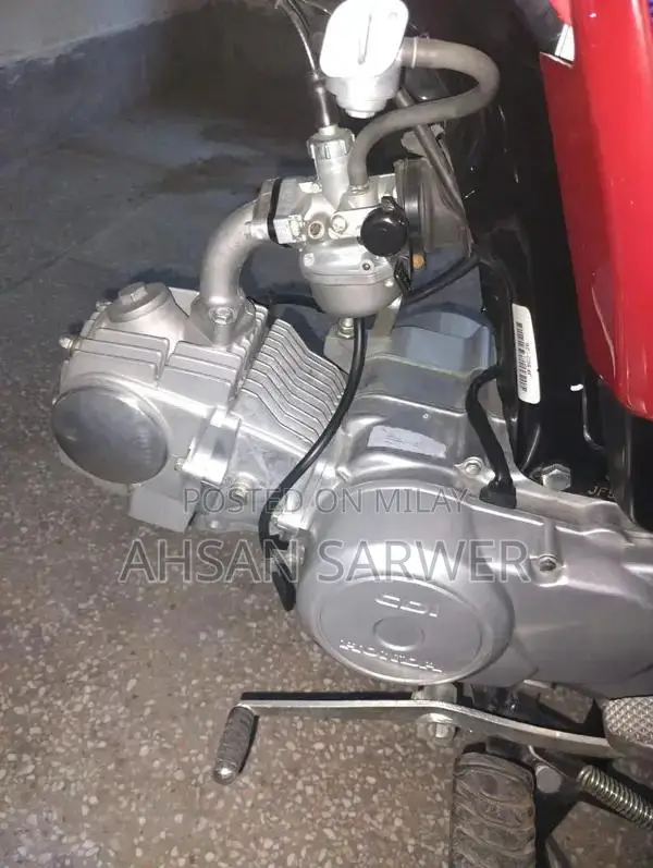 Honda CD 70 Motorcycle - Pristine 2025 Model