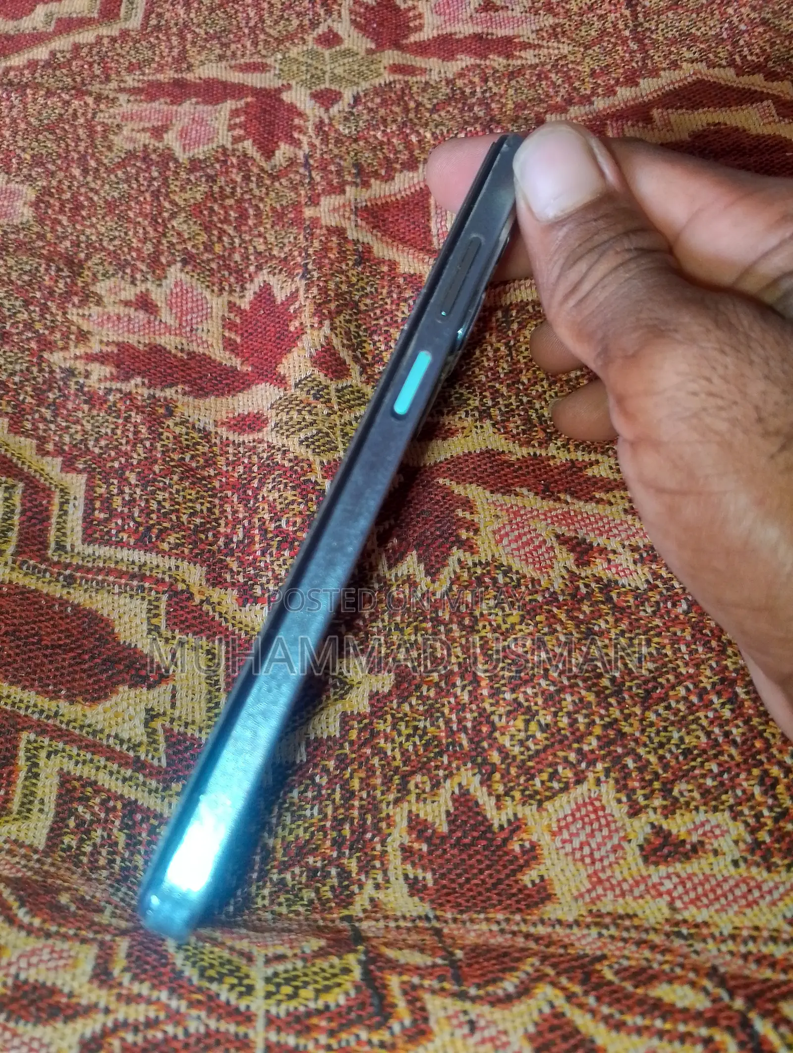 Infinix Hot 40i 128 GB Green