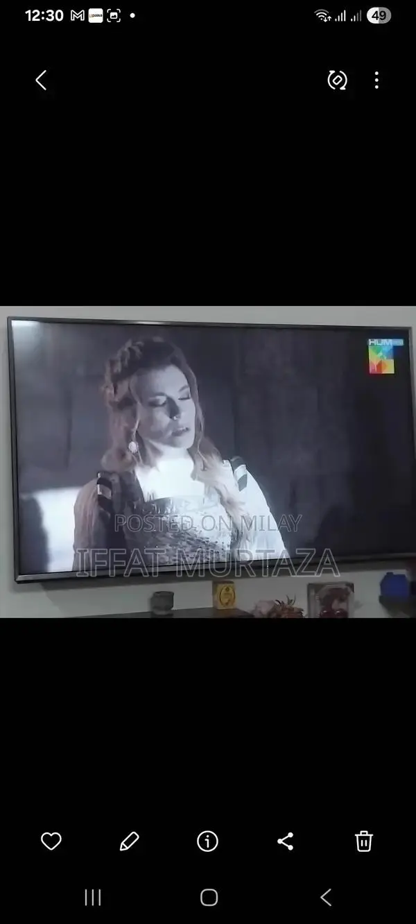 32-inch Samsung Full HD LED Television with Smart Features