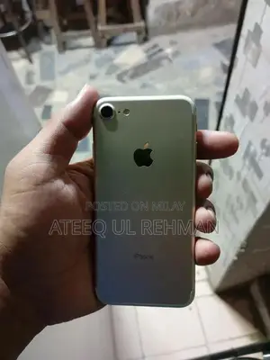 Apple iPhone 7 128GB Storage Smartphone with Issues