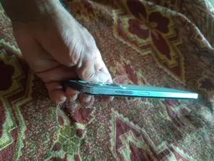 Infinix Hot 40i 128 GB Green