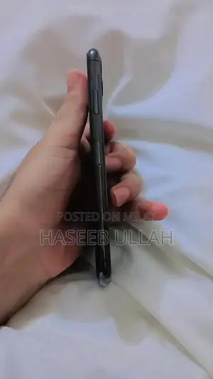 iPhone 11 Pro Max Smartphone with Water Resistant Protection