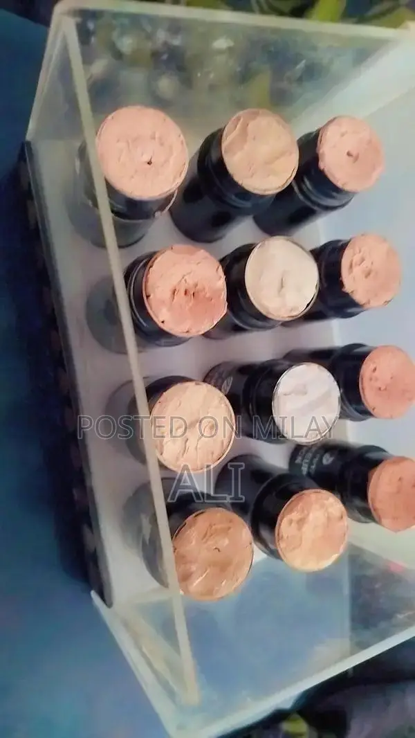 Genny Professional Makeup Paint Sticks - Versatile Daily Makeup Cosmet