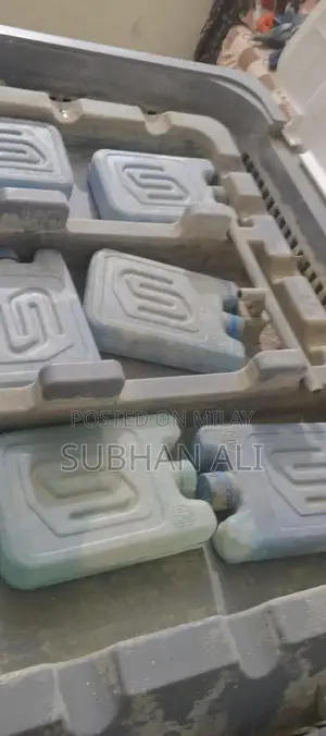 Portable Room Cooling Humidifier with Bottle Capacity