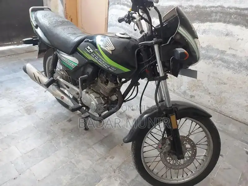 Honda Deluxe Motorcycle - Ready to Ride Condition