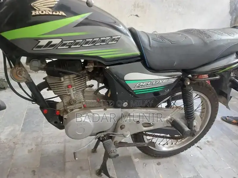 Honda Deluxe Motorcycle - Ready to Ride Condition