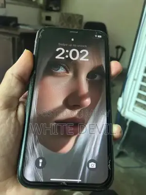 Photo - Apple iPhone XR 64GB Smartphone