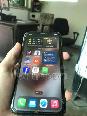 Apple iPhone XR 64GB Smartphone