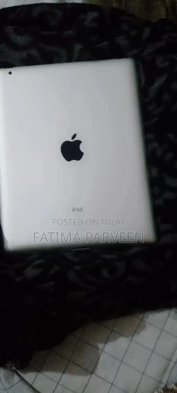 Versatile Tablets with Multiple Storage and Screen Size Options