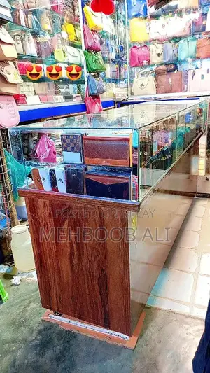 Compact Counter with Multiple Dimensional Specifications