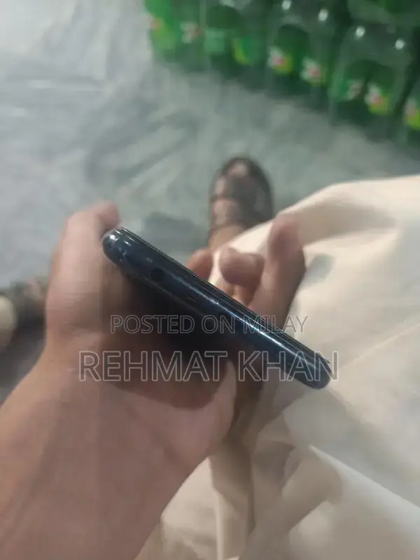 One Plus N200 5G Smartphone in Pristine Condition