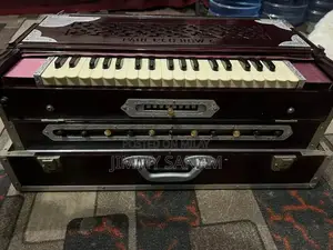 Paul & Co Harmonium - 9 Scale Changer Compact Keyboard