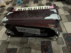 Paul & Co Harmonium - 9 Scale Changer Compact Keyboard