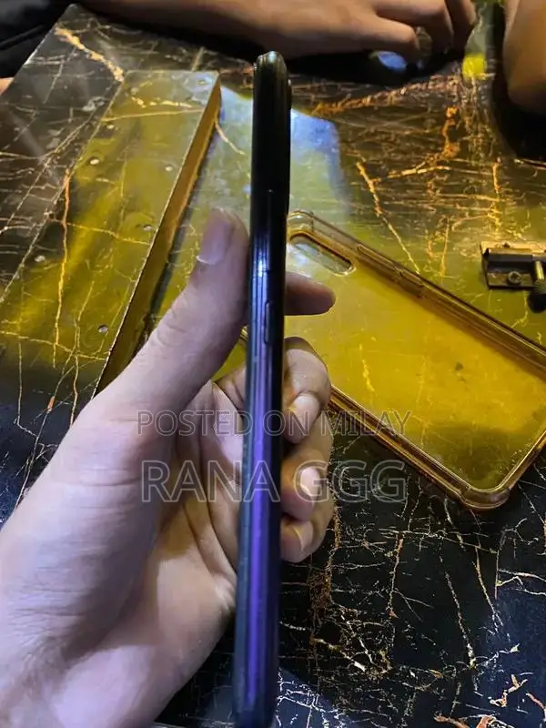 Infinix Hot 8 Smartphone 6GB RAM 64GB Storage