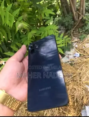 Photo - Samsung Galaxy A06 Smartphone - 4GB RAM, 64GB Storage