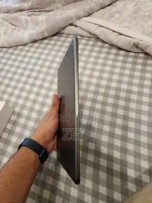 Apple iPad 8th Generation 32GB Wi-Fi Tablet