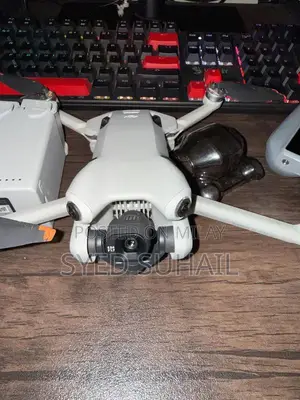 DJI Mini 4 Pro Drone Combo Pack with Low Battery Cycles