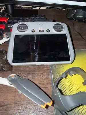 DJI Mini 4 Pro Drone Combo Pack with Low Battery Cycles