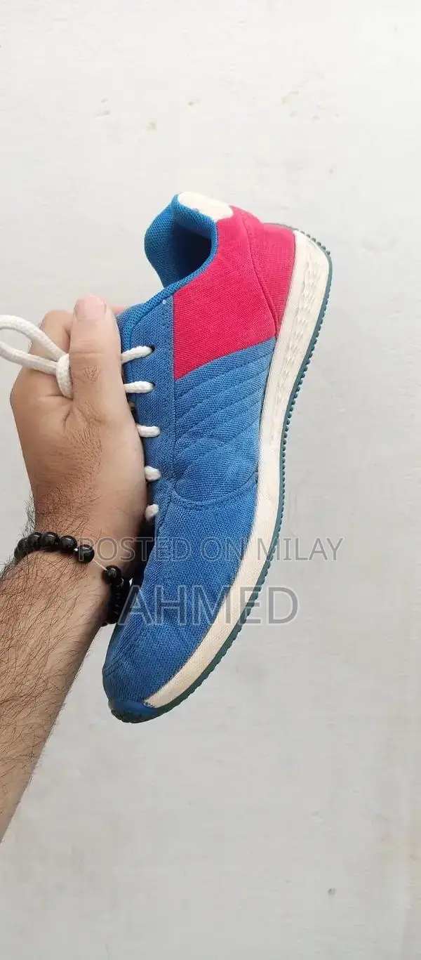 Branded Imported Men's Casual Boots/Sneakers - Size 7/41