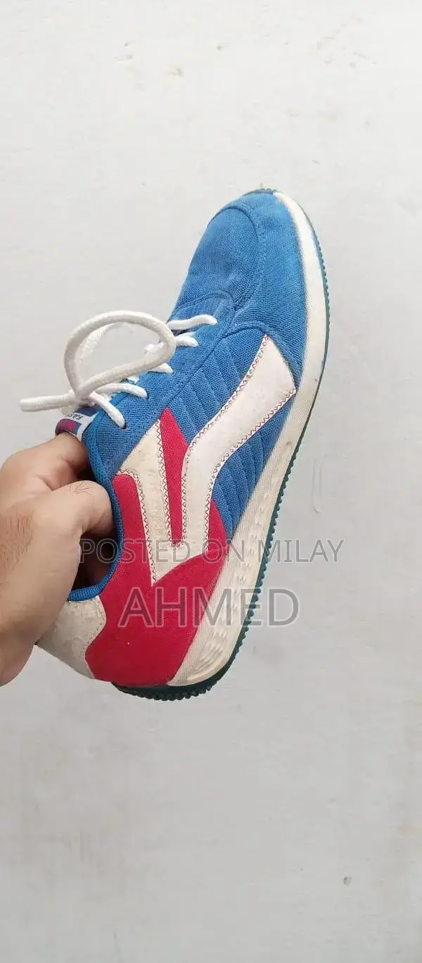 Branded Imported Men's Casual Boots/Sneakers - Size 7/41