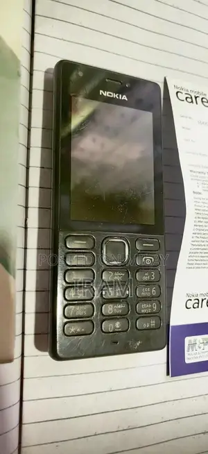 Original Nokia Feature Phone with Factory Box and Packaging