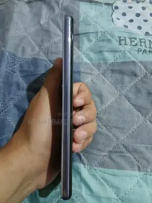 Samsung Galaxy A52 Smartphone with Dual Case Protection