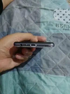 Samsung Galaxy A52 Smartphone with Dual Case Protection