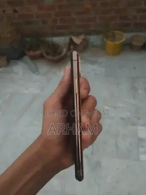 Apple iPhone XS 512GB Smartphone Premium Mobile Device