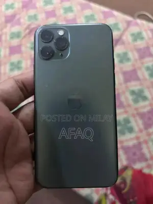 Apple iPhone 11 Pro 256GB Factory Unlocked Smartphone