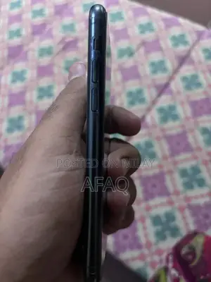 Apple iPhone 11 Pro 256GB Factory Unlocked Smartphone