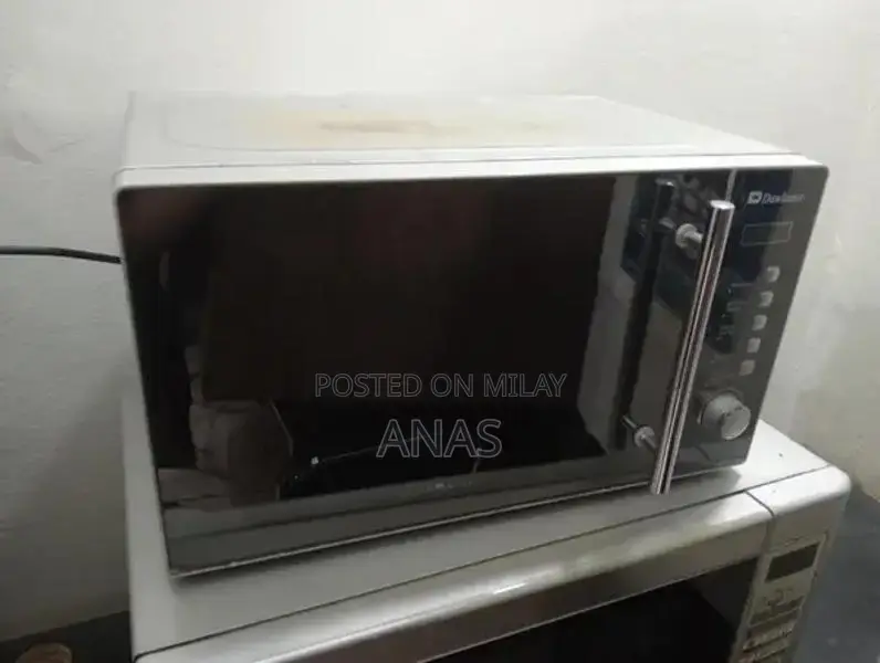Dawlance Compact Microwave Oven - Excellent Condition