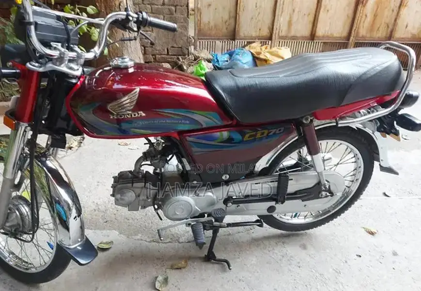 Honda CD 70 Motorcycle - 2023 Model Pristine Condition