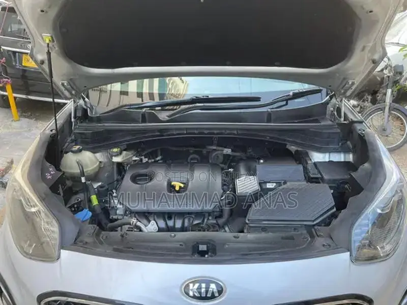 2020 Kia Sportage AWD Silver Compact SUV