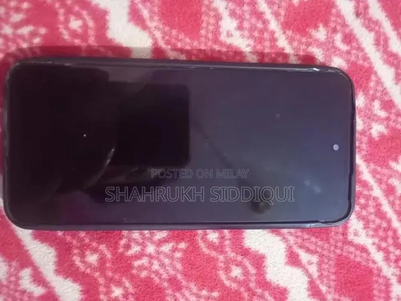 Infinix Smart 9 Smartphone with 4GB RAM and 128GB Storage