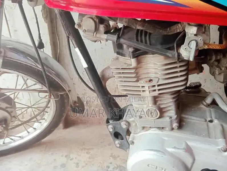 Honda 125cc Motorcycle - 2018 Model with VIP Number