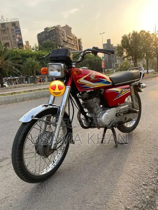 Honda CG 125 Motorcycle in Excellent Condition